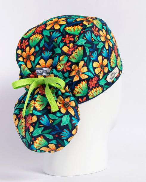 Gorro Green Flowers