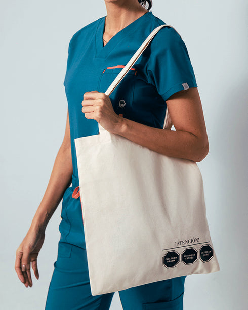 Drama Tote Bags